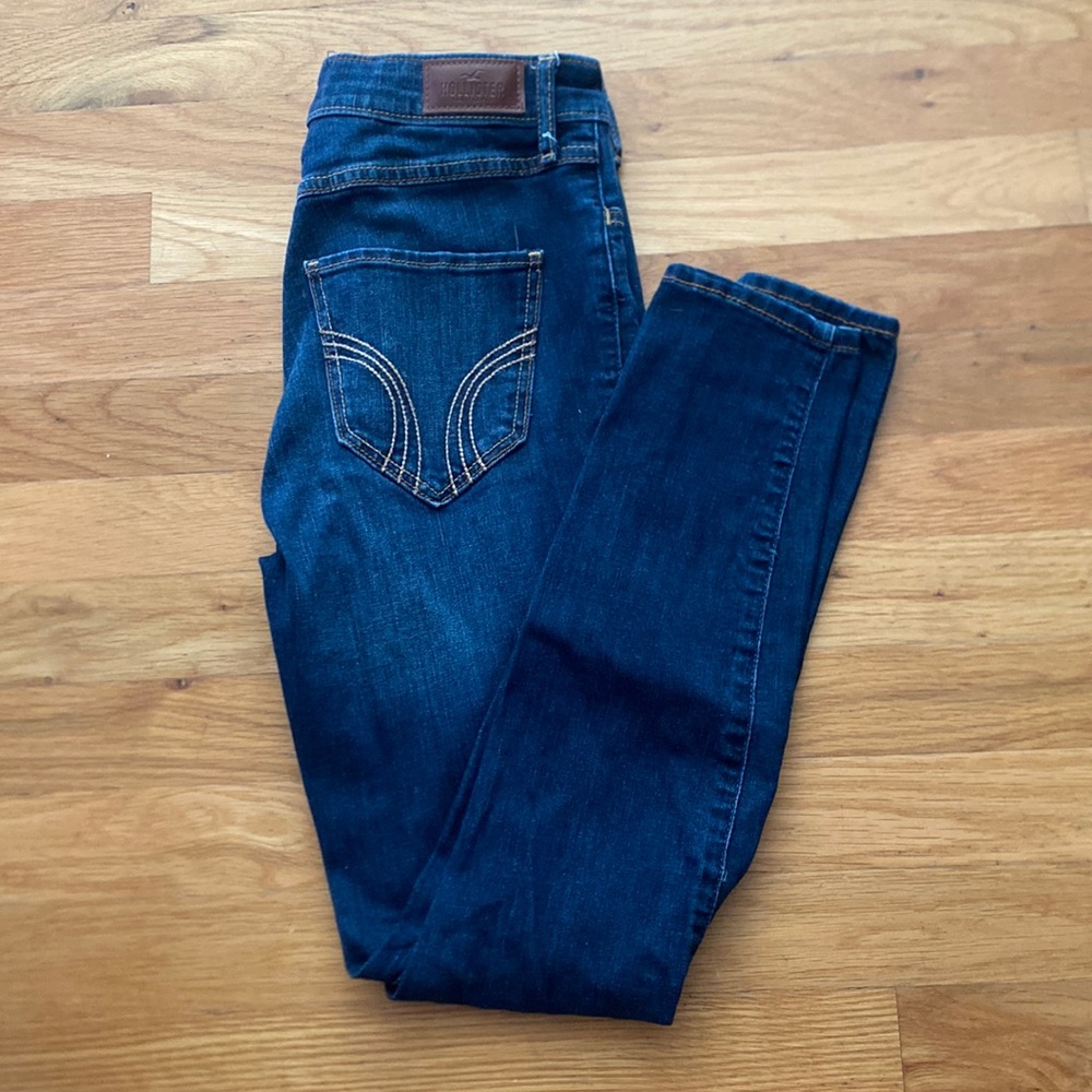 Hollister skinny jeans